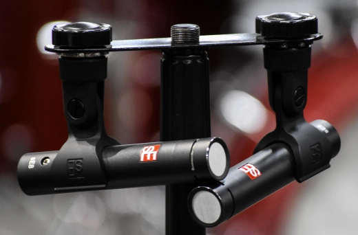 sE Electronics - Matched Pair of SE8 Condenser Mics w/ Mounting Bar, Mic Clips